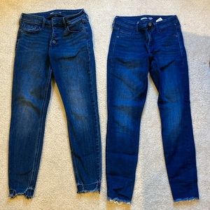 2 pair of skinny jeans